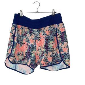 Womens Tasc Performance Built In Compression Shorts sz. Medium